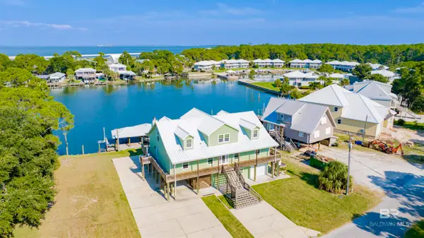 310 Cavalier Circle, Dauphin Island, AL 36590