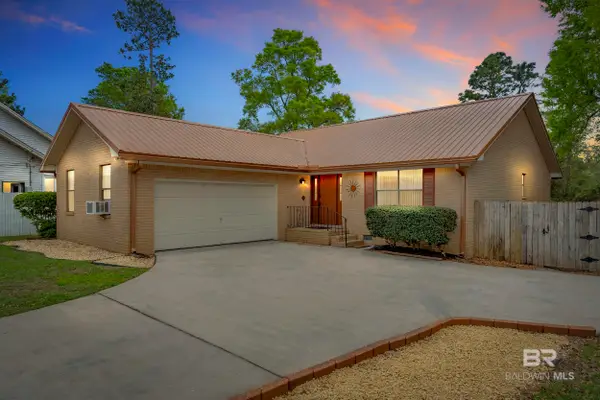 2760 Manuel Circle, Lillian, AL 36549