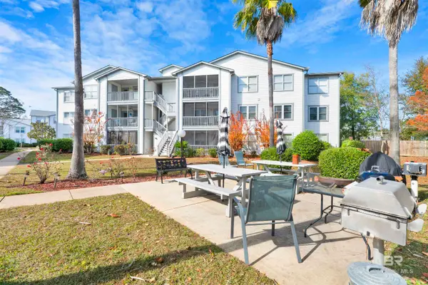 2200 2nd Street #304A, Gulf Shores, AL 36542