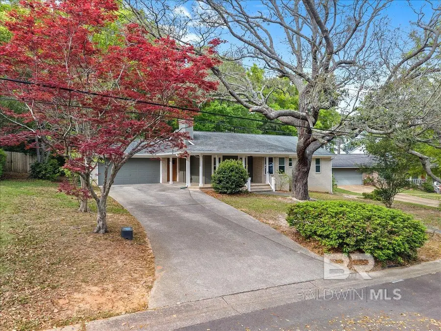 9 Pope Court, Fairhope, AL 36532 - #3