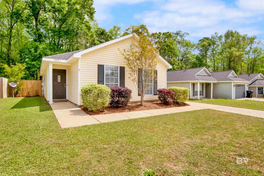1021 E Hamilton Bridges Drive, Mobile, AL 36695 - #2