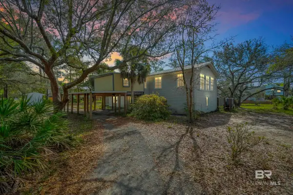 30758 Pine Street, Elberta, AL 36530