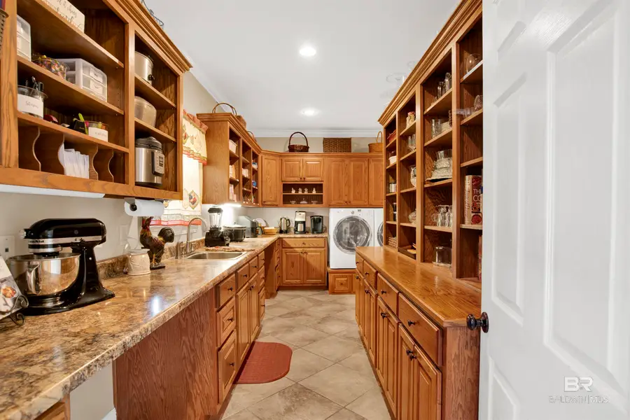 19107 Hughen Street, Robertsdale, AL 36567 - #2