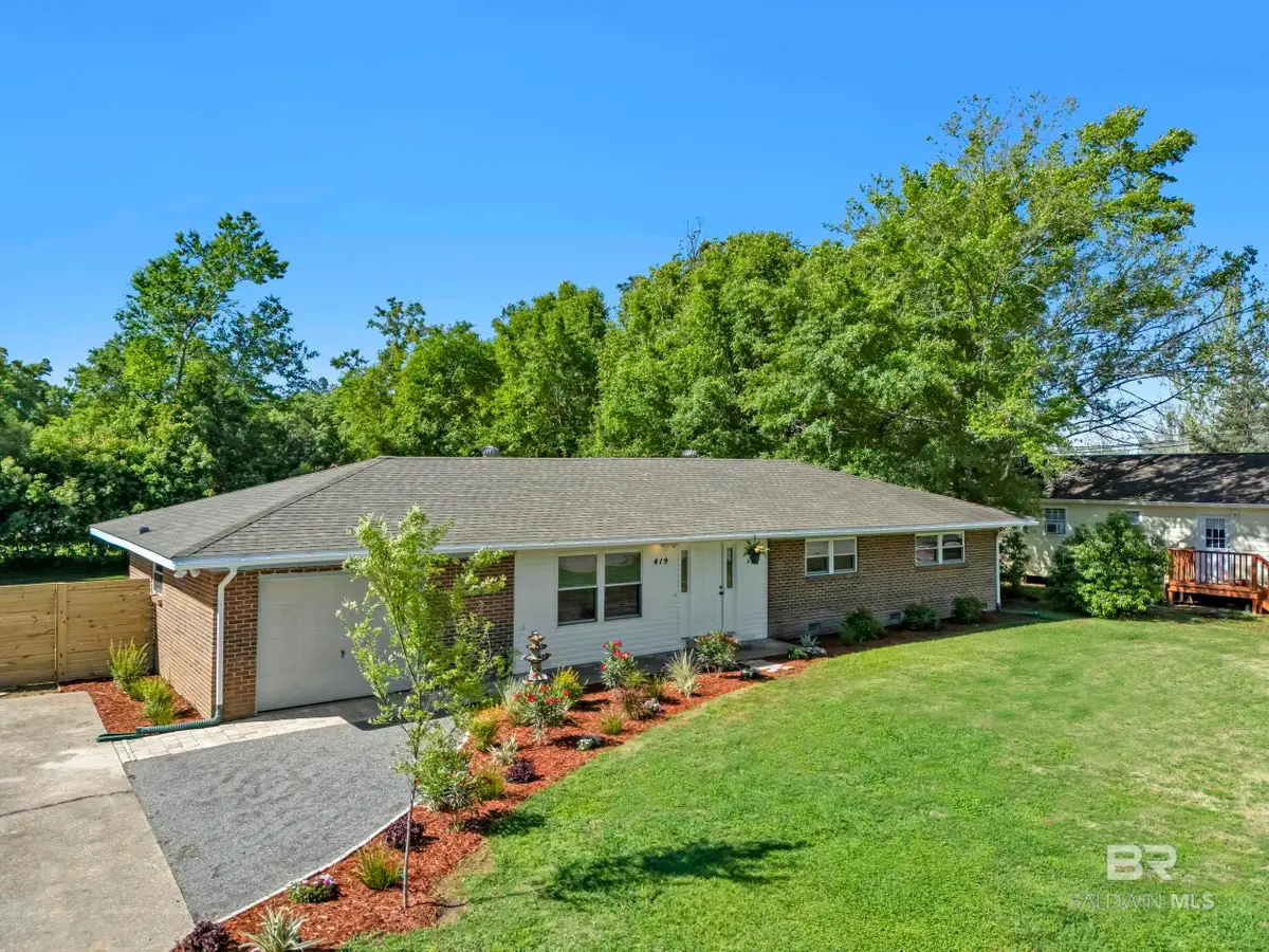 419 W Roosevelt Avenue, Foley, AL 36535 - #1