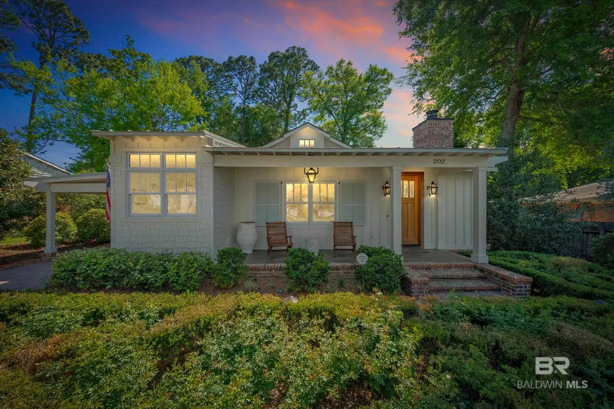 202 Orange Avenue, Fairhope, AL 36532 - #1
