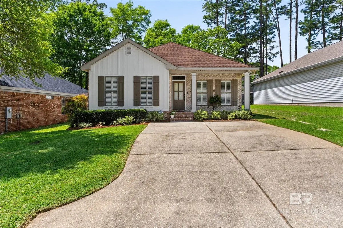 1052 Linlen Avenue, Mobile, AL 36609 - #1