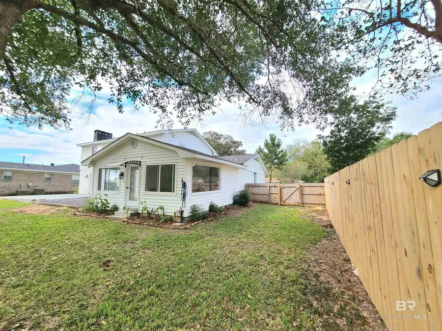 4033 Shana Drive, Mobile, AL 36605 - #3