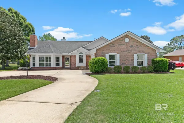 9410 Clubhouse Drive, Foley, AL 36535