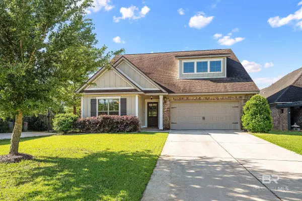 220 Hawthorne Circle, Fairhope, AL 36532