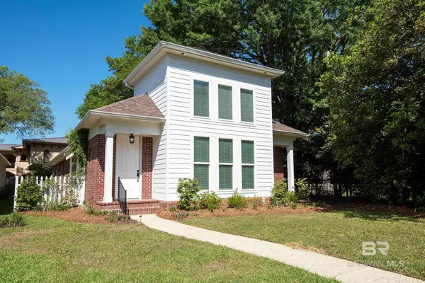 100 Kensington Court, Fairhope, AL 36532