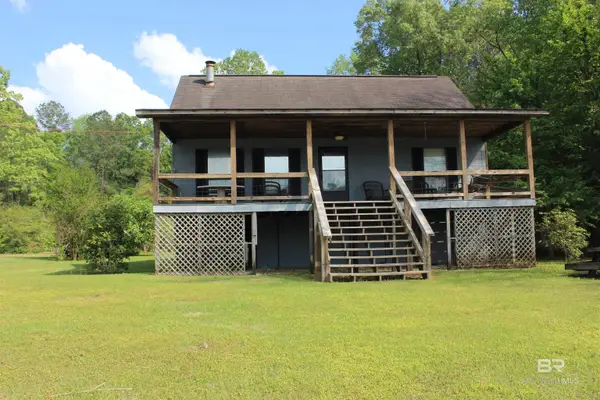 6447 Henderson Road, Lowndesboro, AL 36752