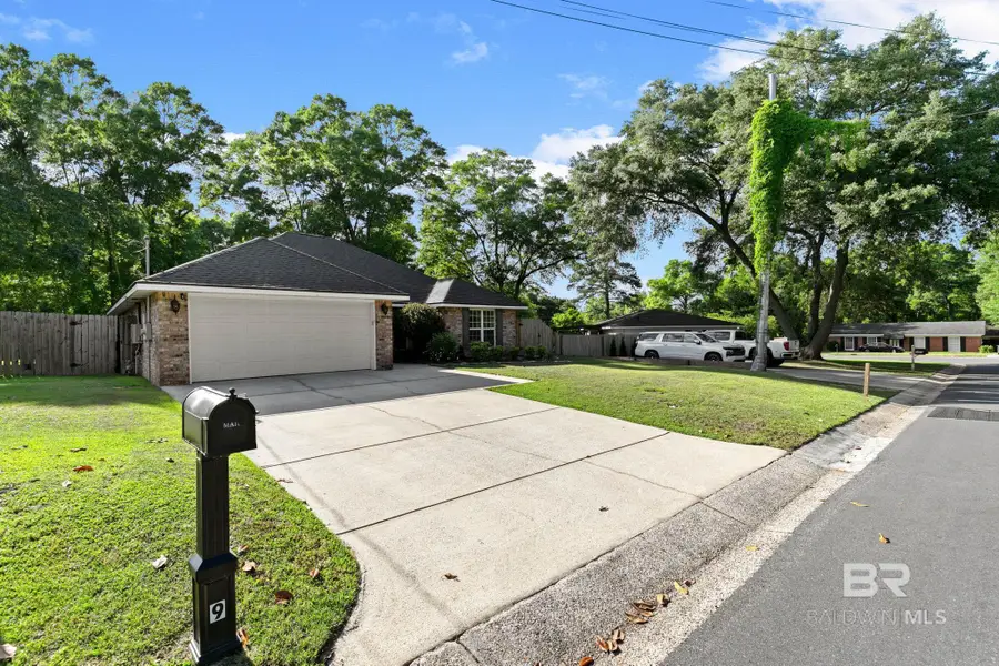 9 Cosgrove Drive, Mobile, AL 36608 - #3