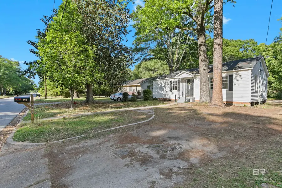 953 Cloverdale Drive, Mobile, AL 36606 - #3
