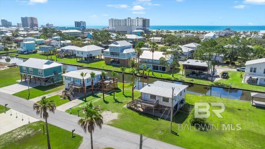 221 W 6th Avenue, Gulf Shores, AL 36542 - #2