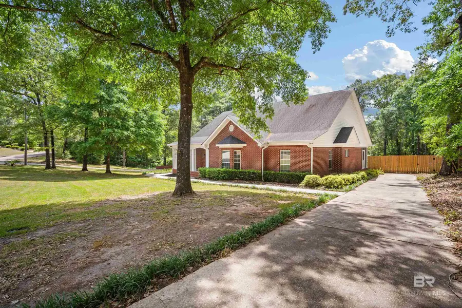 10360 Southern Oaks Drive, Saraland, AL 36571 - #2