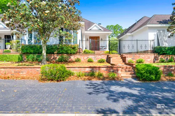 17030 Tennis Club Drive #V-2B, Fairhope, AL 36532