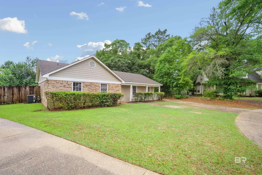 6421 Saint Thomas Court, Mobile, AL 36618 - #2