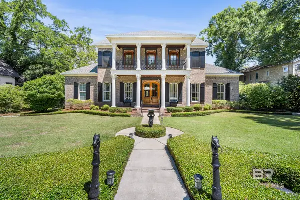 113 Oak Avenue, Fairhope, AL 36532