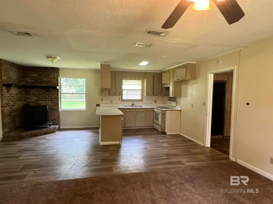 102 Sylvania Street, Brewton, AL 36426 - #2
