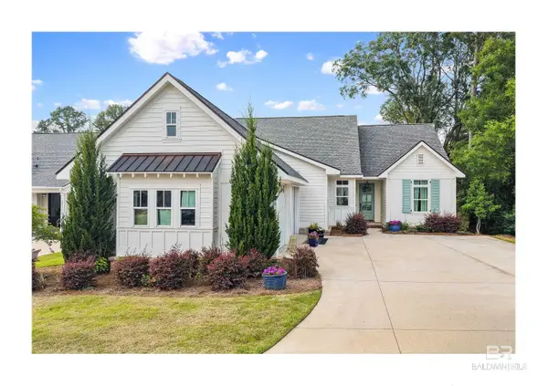 155 Hyacinth Street, Fairhope, AL 36532