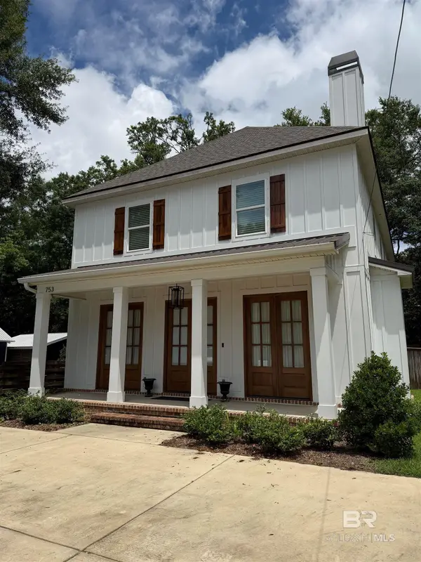 753 Prospect Avenue, Fairhope, AL 36532