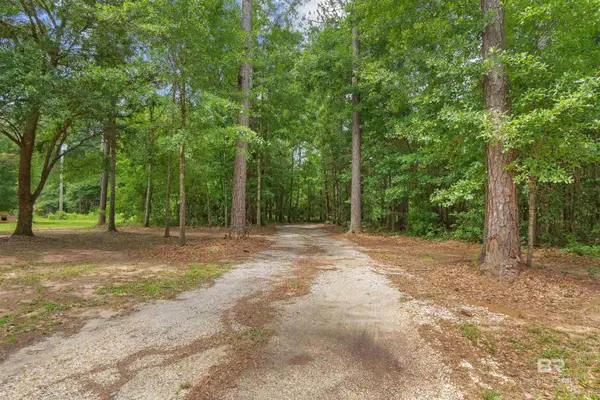 24928 County Road 71, Robertsdale, AL 36567