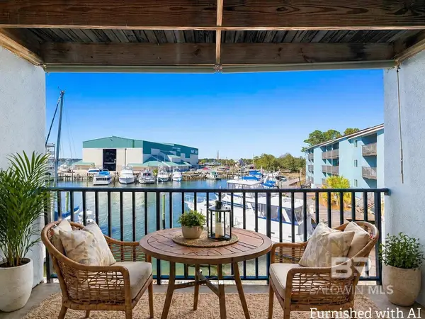 14100 River Road #228B, Pensacola, FL 32507