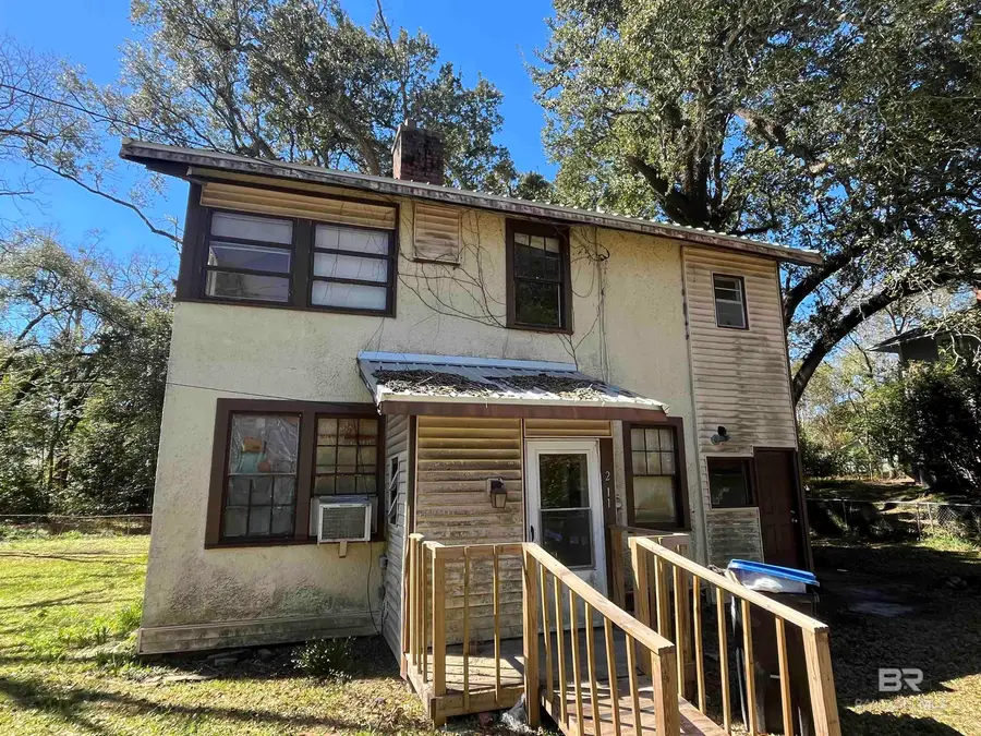 211 4th Street, Chickasaw, AL 36611 - #2