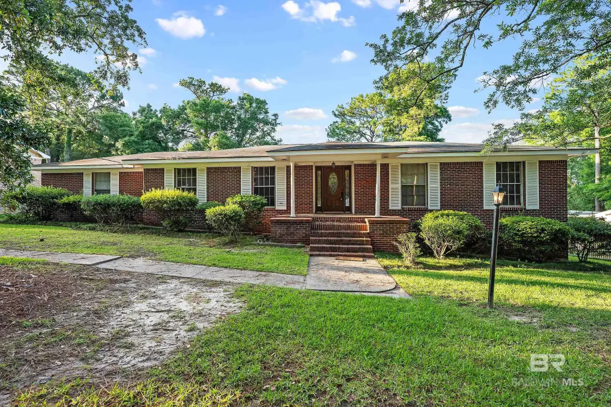 135 Pineridge Road, Daphne, AL 36526 - #1