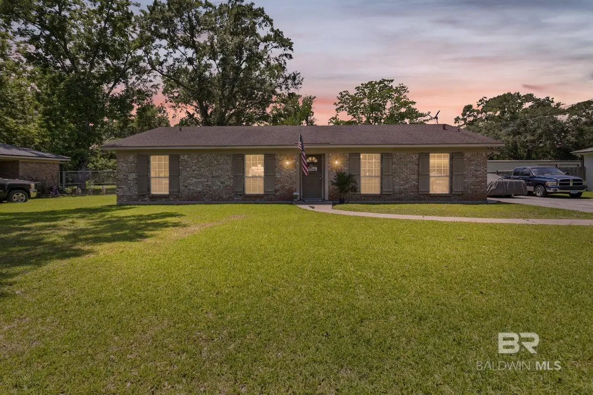 5070 Santos Drive, Mobile, AL 36619 - #1