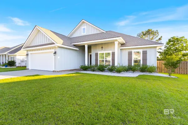 465 Aldrin Avenue, Gulf Shores, AL 36542