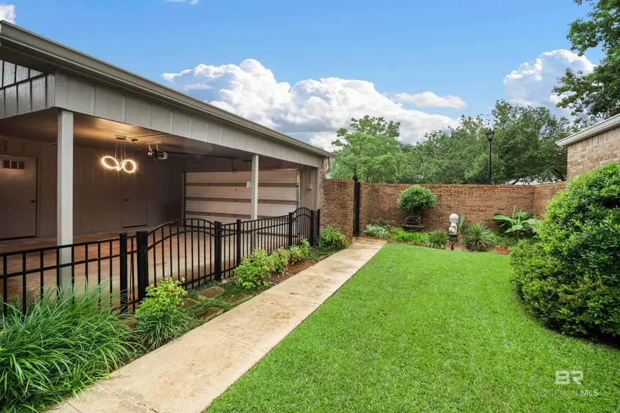 17 W Cobblestone Way, Mobile, AL 36608 - #3