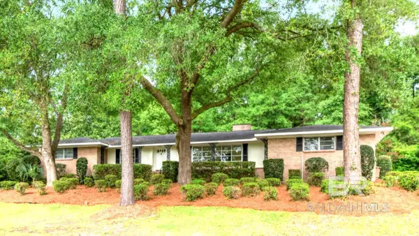 108 Llewelyn Drive, Mobile, AL 36608