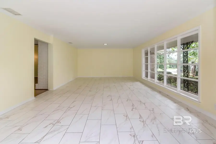 108 Llewelyn Drive, Mobile, AL 36608 - #3