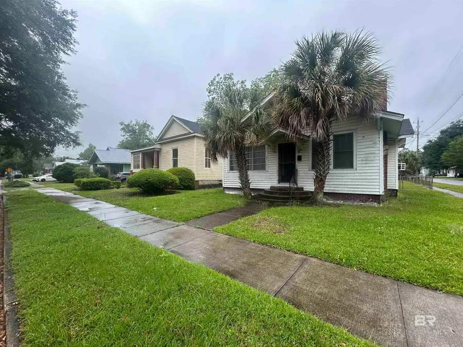 300 Stocking Street, Mobile, AL 36604 - #3