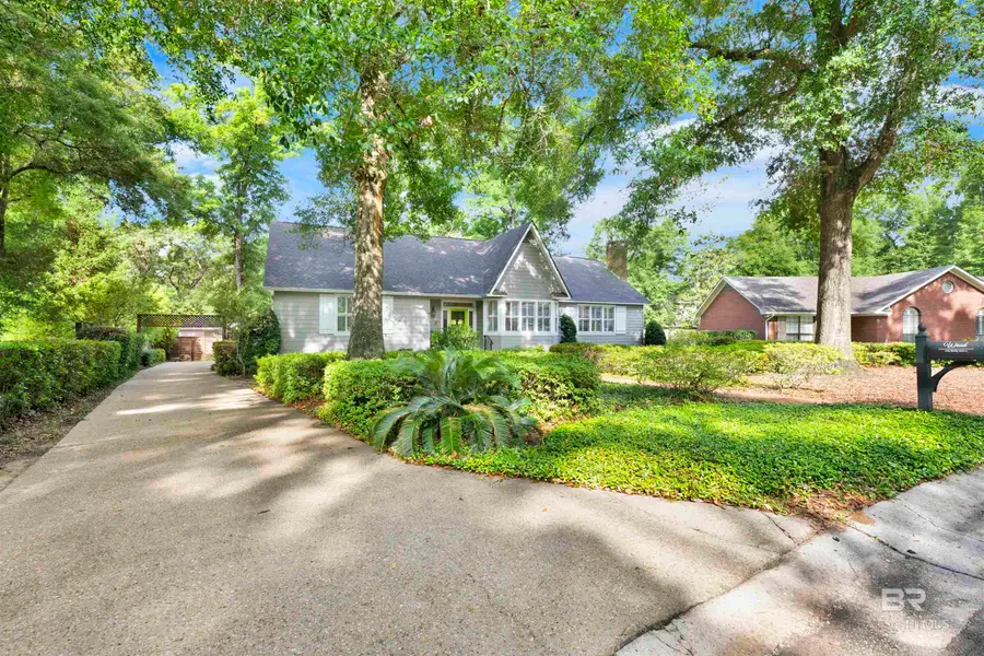 706 Holly Drive, Fairhope, AL 36532 - #3