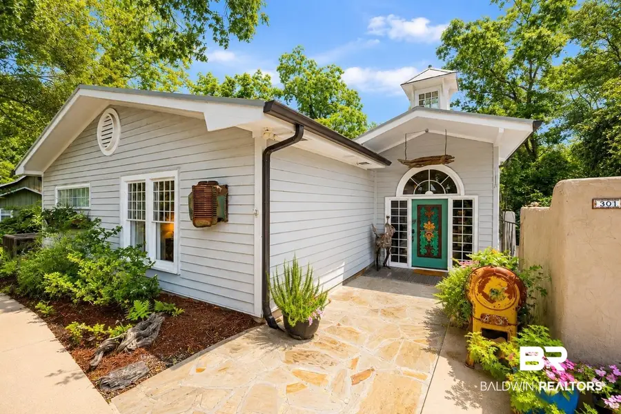 301 S School Street, Fairhope, AL 36532 - #2
