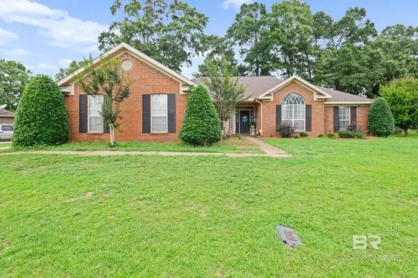 9422 S Labrador Run, Mobile, AL 36695