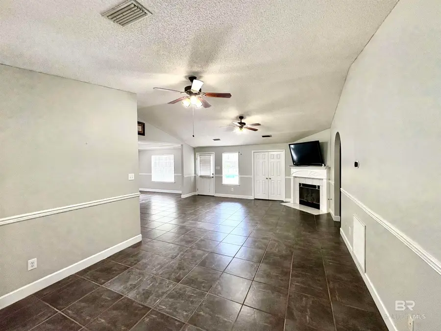 7201 N Ashmoor Drive, Mobile, AL 36695 - #2