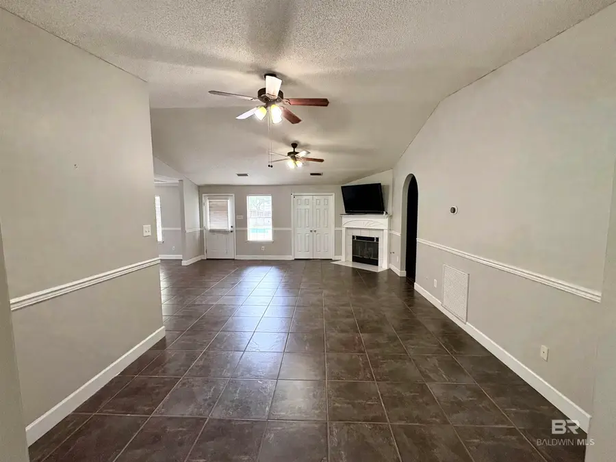 7201 N Ashmoor Drive, Mobile, AL 36695 - #3
