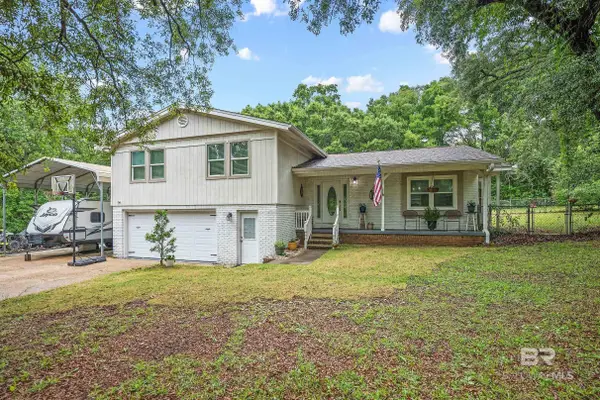 33129 Antietam Road, Lillian, AL 36549