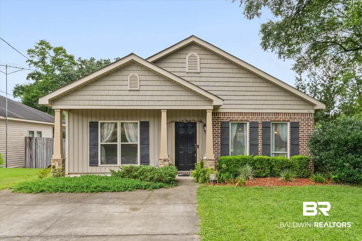 800 Galoway Avenue, Mobile, AL 36609 - #1