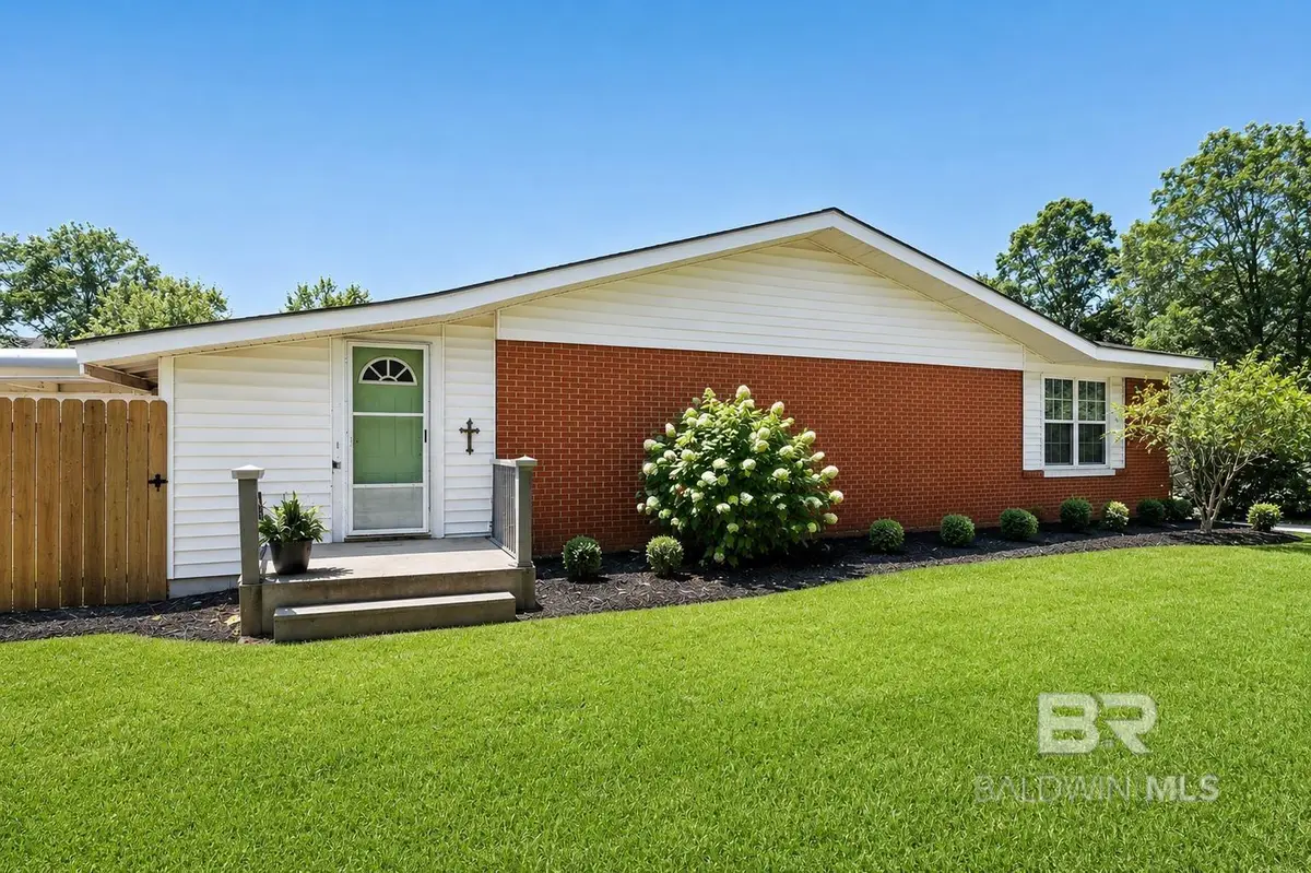 385 Sizemore Road, Uriah, AL 36480 - #1