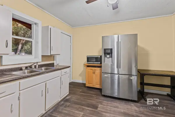 275 Bishop Phillips Avenue, Mobile, AL 36608