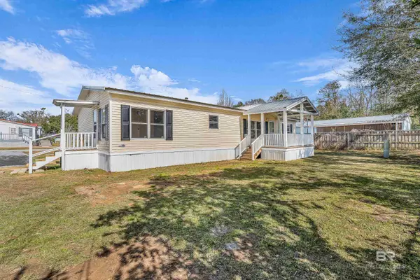 274 S Wren Lane, Robertsdale, AL 36567
