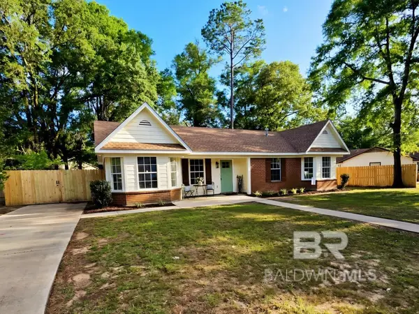 6505 Princeton Woods Drive, Mobile, AL 36618