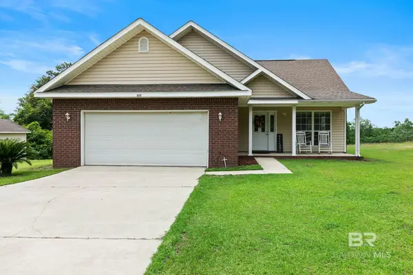 3811 N Century Boulevard, McDavid, FL 32568