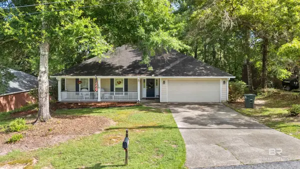153 Lakeview Loop, Daphne, AL 36526