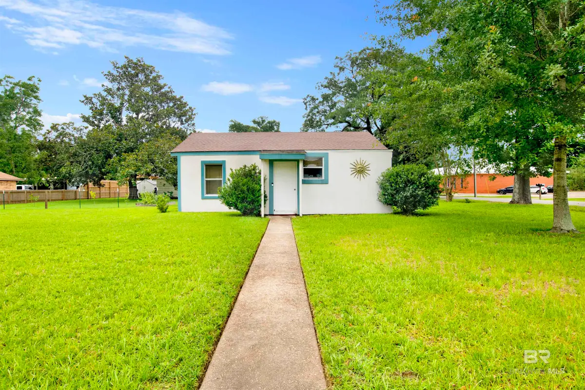1100 N Pine Street, Foley, AL 36535 - #1