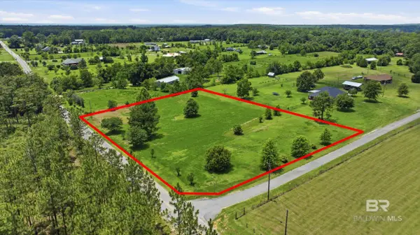 15799 Fawns Run Road, Bay Minette, AL 36507